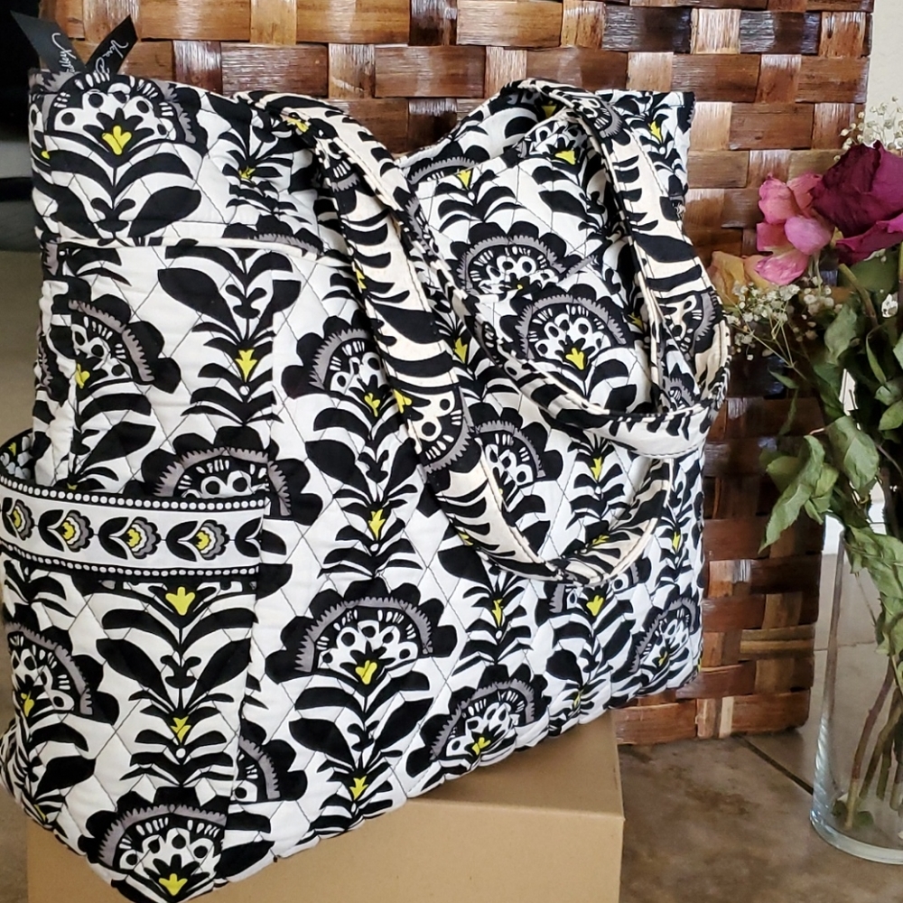 Vera Bradley Tote